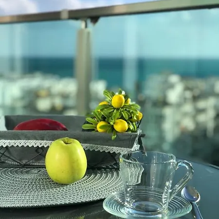 Квартира В Олимпия Гарден С Видом На Море Apartment